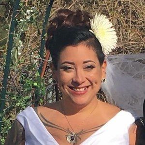 Meet your Posher, Eva